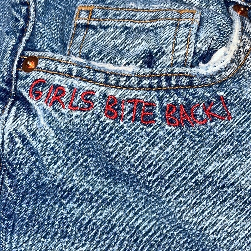 H&M Denim Jeans Distressed Ripped In style Size 6 - Picture 5 of 10